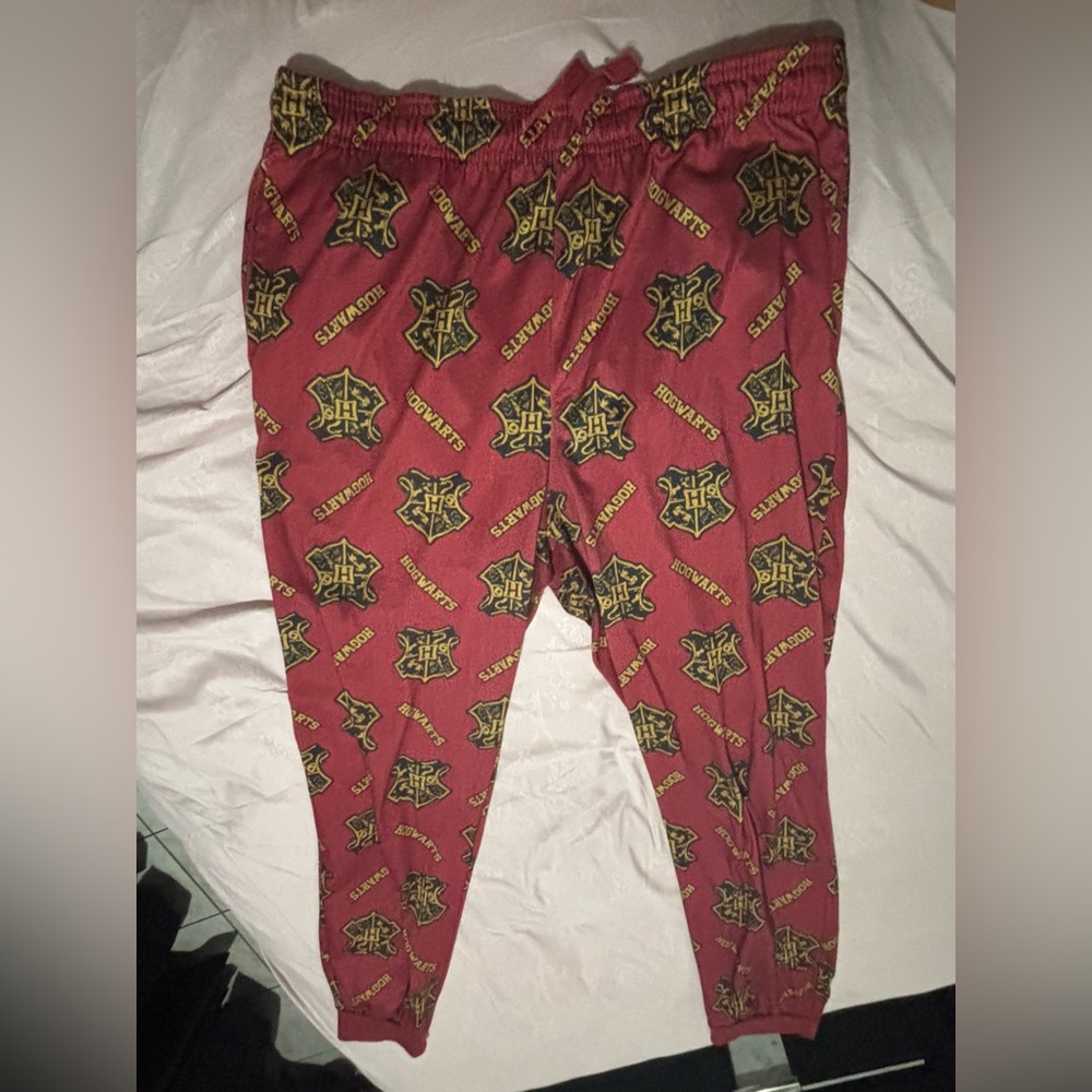 Hogwarts Pajama Bottoms - Red